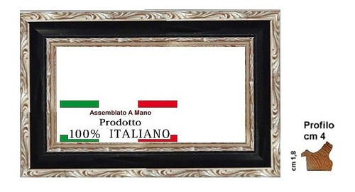 Cornice nera con intagli